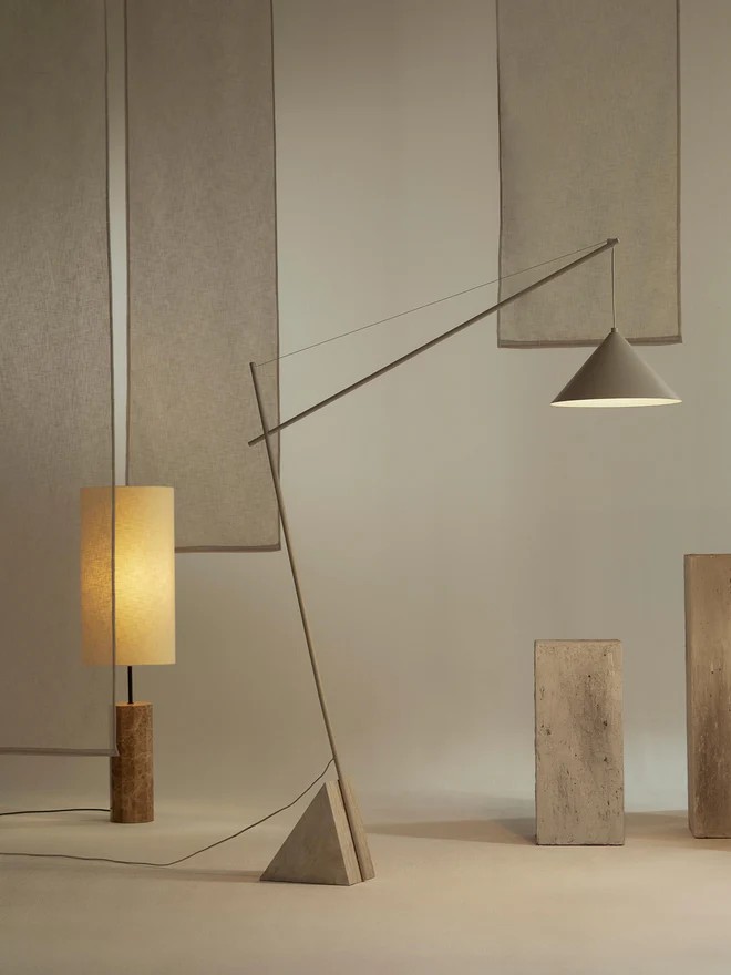 LAMPA PODŁOGOWA REYNA